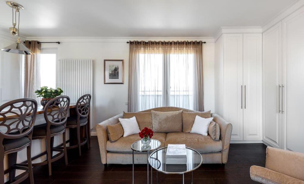 Uba Accommodation Aparthotel Клуж-Напока Екстер'єр фото