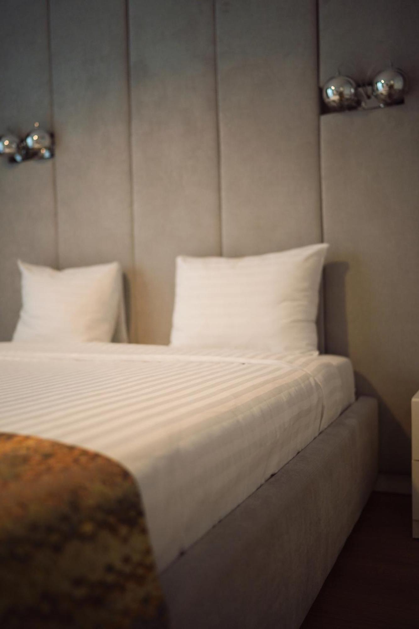 Uba Accommodation Aparthotel Клуж-Напока Екстер'єр фото